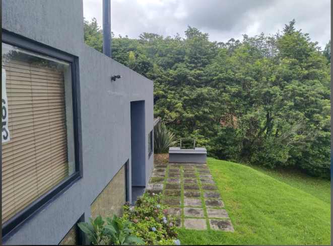 echo get_the_title($post->ID);