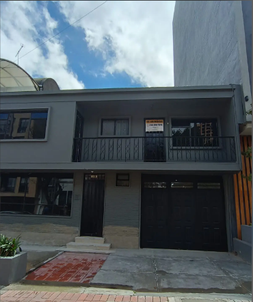 Casa Comercial- CHAPINERO ALTO- 234 mts excelente ubicación